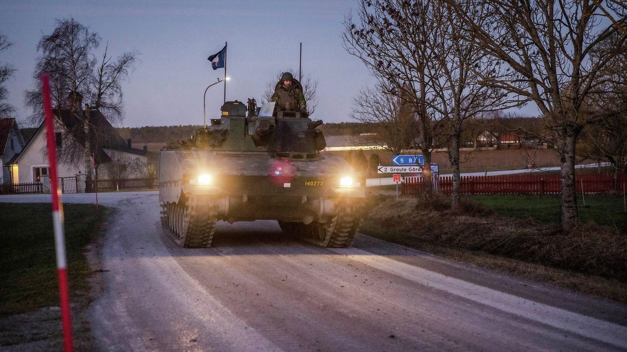 Шведские военные на острове Готланд