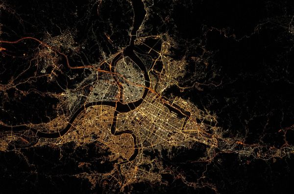 Ночной Тайбэй с МКС с высоты 417 километров, 26 июля 2021 года.