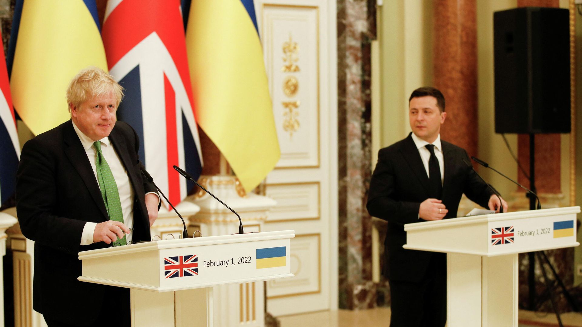 Премьер-министр Великобритании Борис Джонсон и президент Украины Владимир Зеленский - ИноСМИ, 1920, 14.02.2022