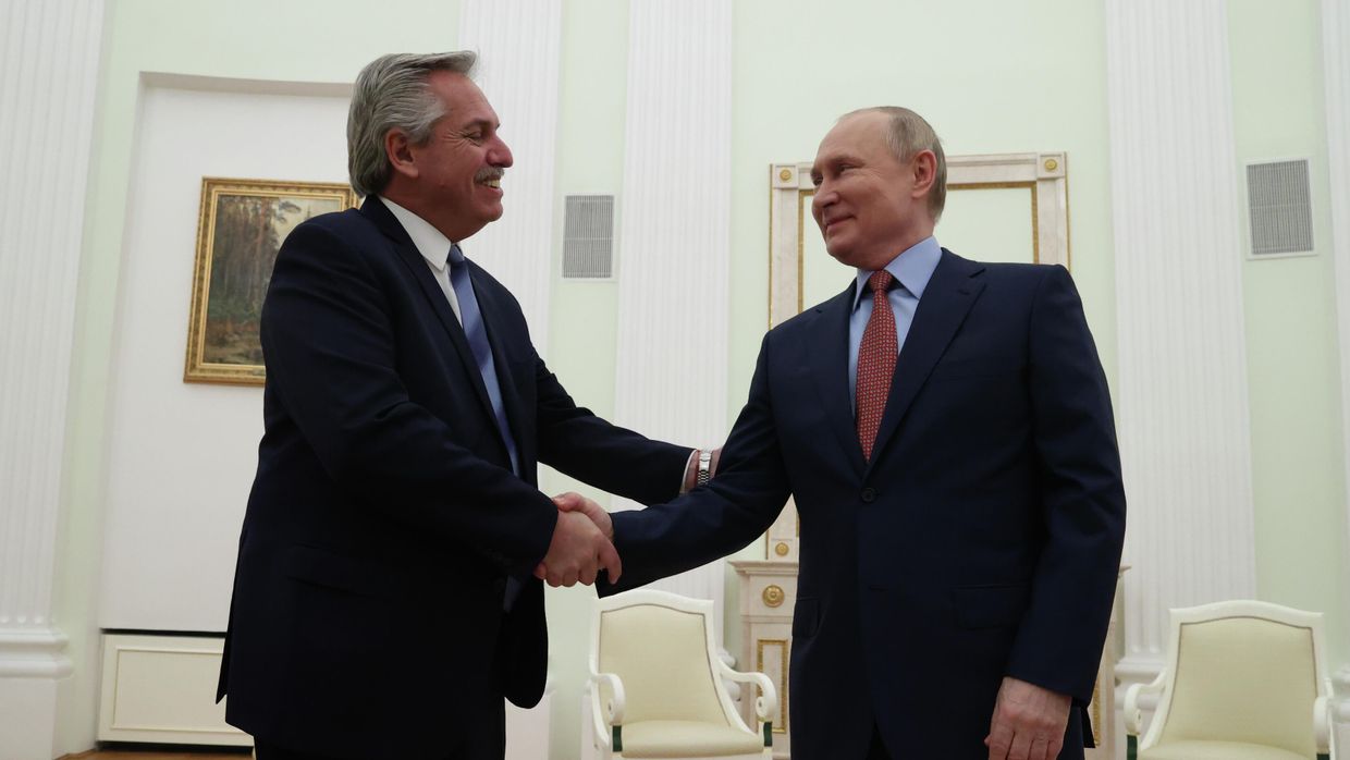 Президент РФ В. Путин провел переговоры с президентом Аргентины А. Фернандесом