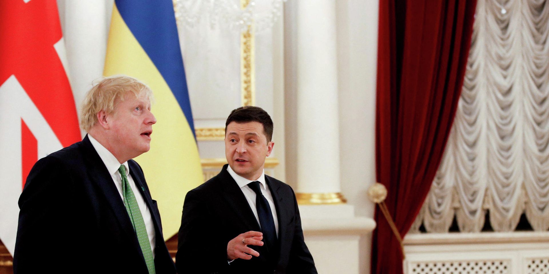 Премьер-министр Великобритании Борис Джонсон и президент Украины Владимир Зеленский - ИноСМИ, 1920, 10.05.2024