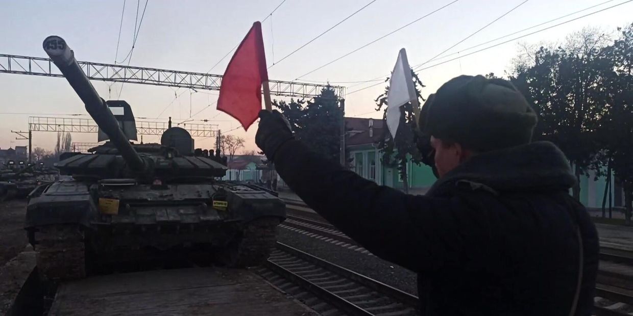 Минобороны объявило о начале отвода войск после учений