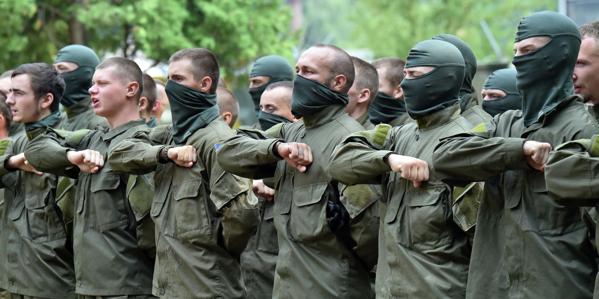 Новобранцы ультраправого украинского добровольческого батальона Азов в Киеве - ИноСМИ, 1920, 16.02.2022
