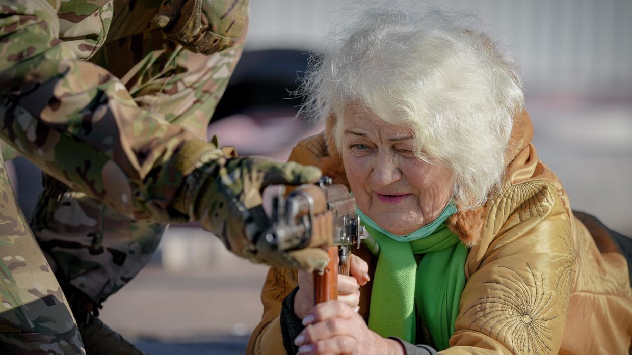 Базовая боевая подготовкя для гражданских лиц в Мариуполе
