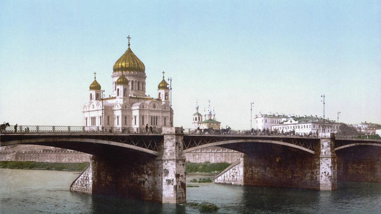 Храм Христа Спасителя в 1905 году
