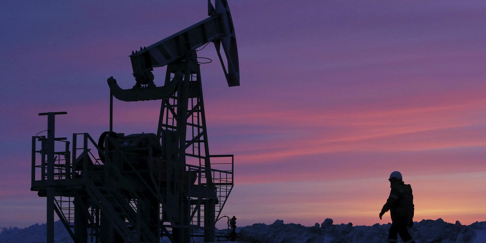 Нефтяная качалка недалеко от деревни Николо-Березовка, Башкортостан - ИноСМИ, 1920, 10.03.2022