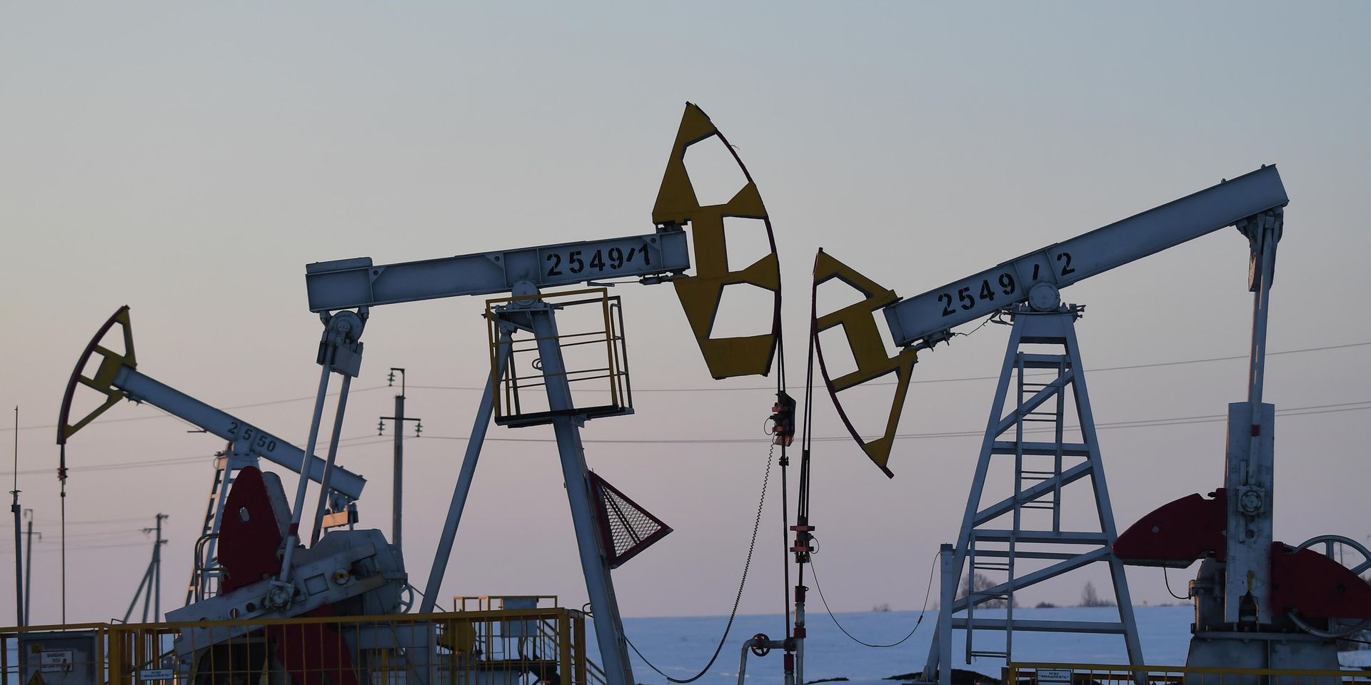Нефтяные качалки в Альметьевском районе Республики Татарстан - ИноСМИ, 1920, 16.07.2022