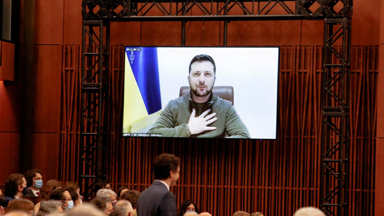 Президент Украины Владимир Зеленский с виртуальным обращением к Конгрессу в Вашингтоне