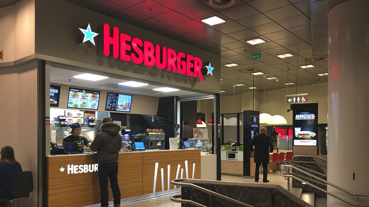 Ресторан быстрого питания Hesburger в Хельсинки, Финляндия