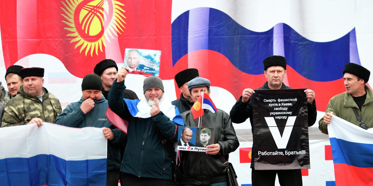 Митинг в поддержку России в Бишкеке