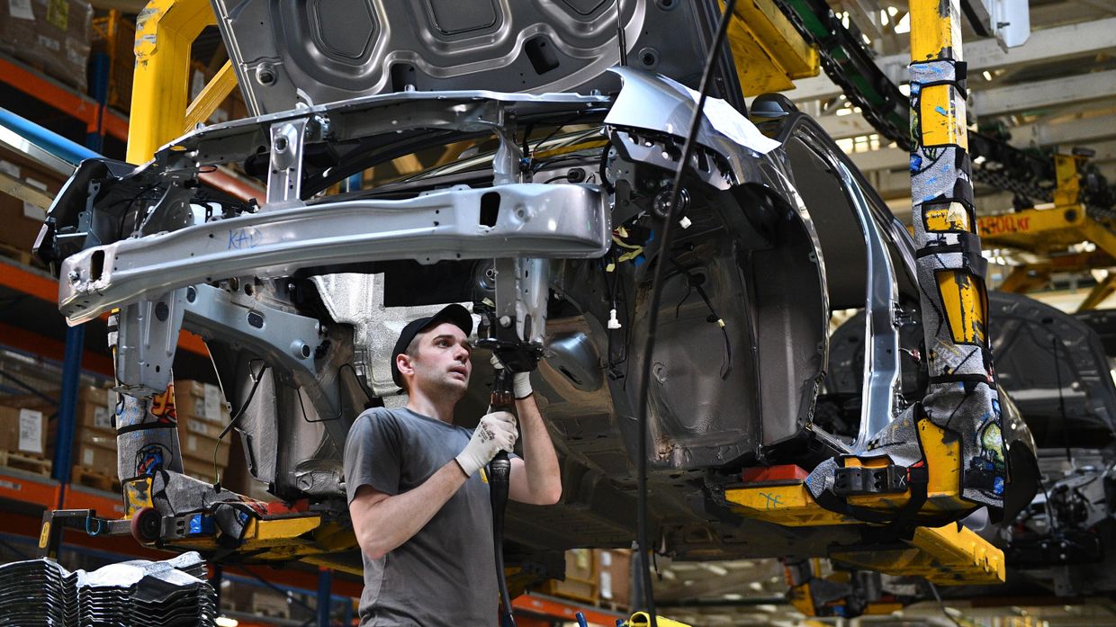 Производство автомобилей Renault