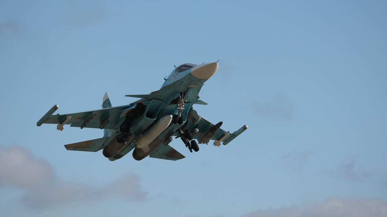 Истребитель-бомбардировщик Су-34