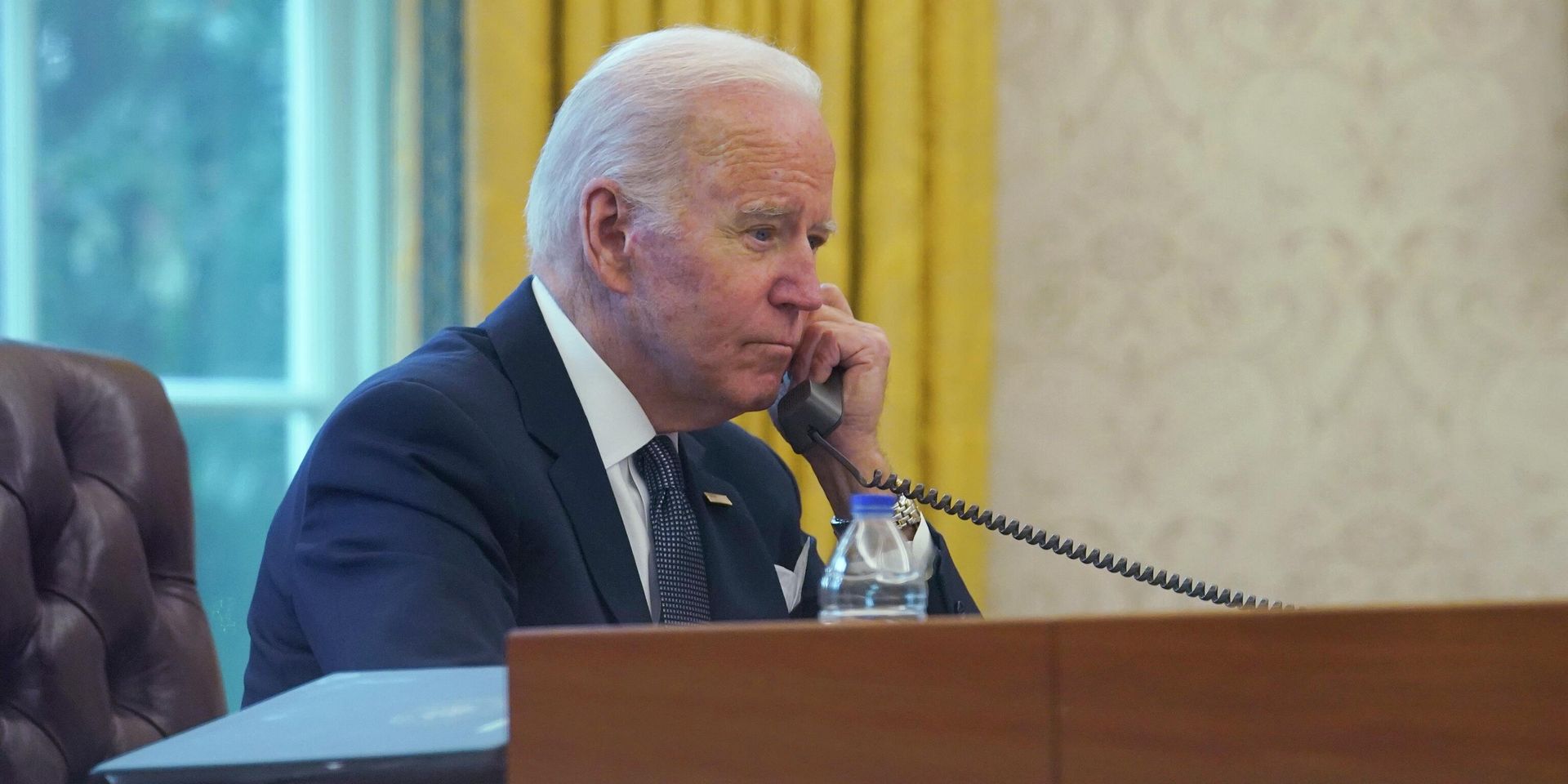 Президент США Джо Байден в ходе телефонного разговора с Владимиром Зеленским - ИноСМИ, 1920, 21.05.2022