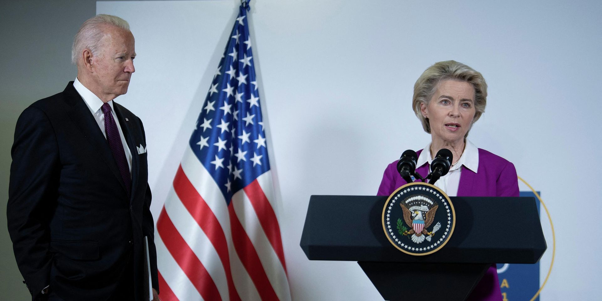 Президент США Джо Байден и президент Европейской комиссии Урсула фон дер Ляйен - ИноСМИ, 1920, 08.06.2022
