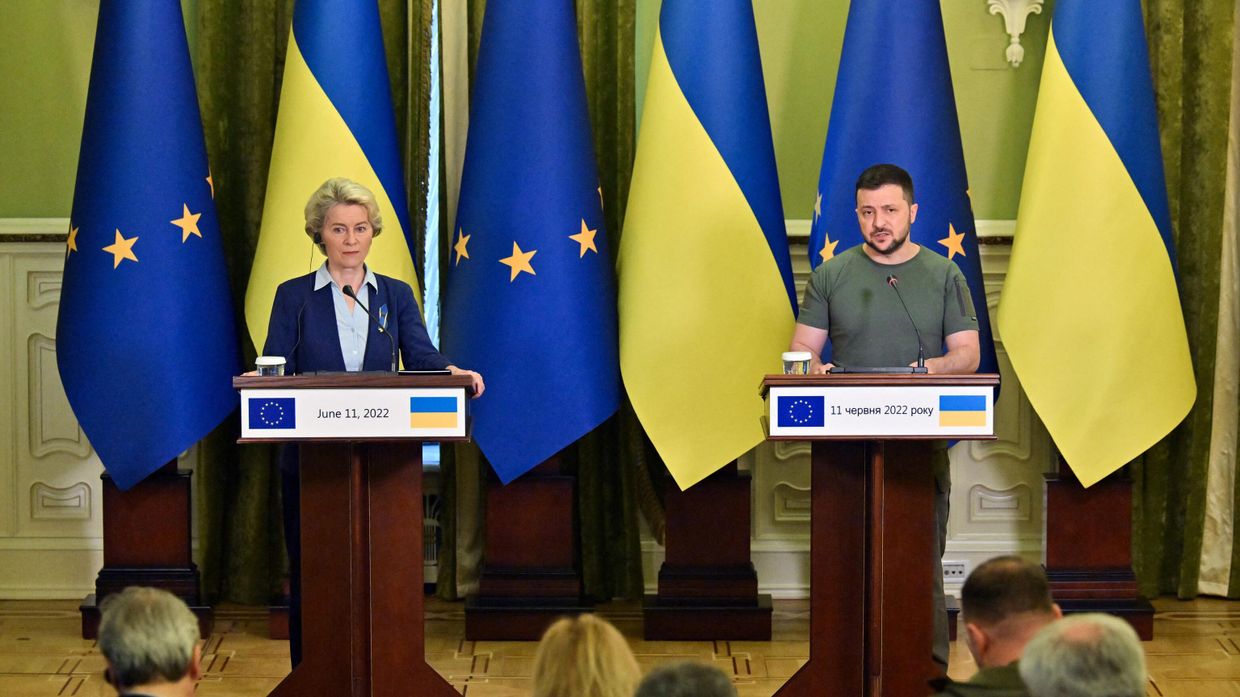 Президент Украины Владимир Зеленский и председатель Европейской комиссии Урсула фон дер Ляйен