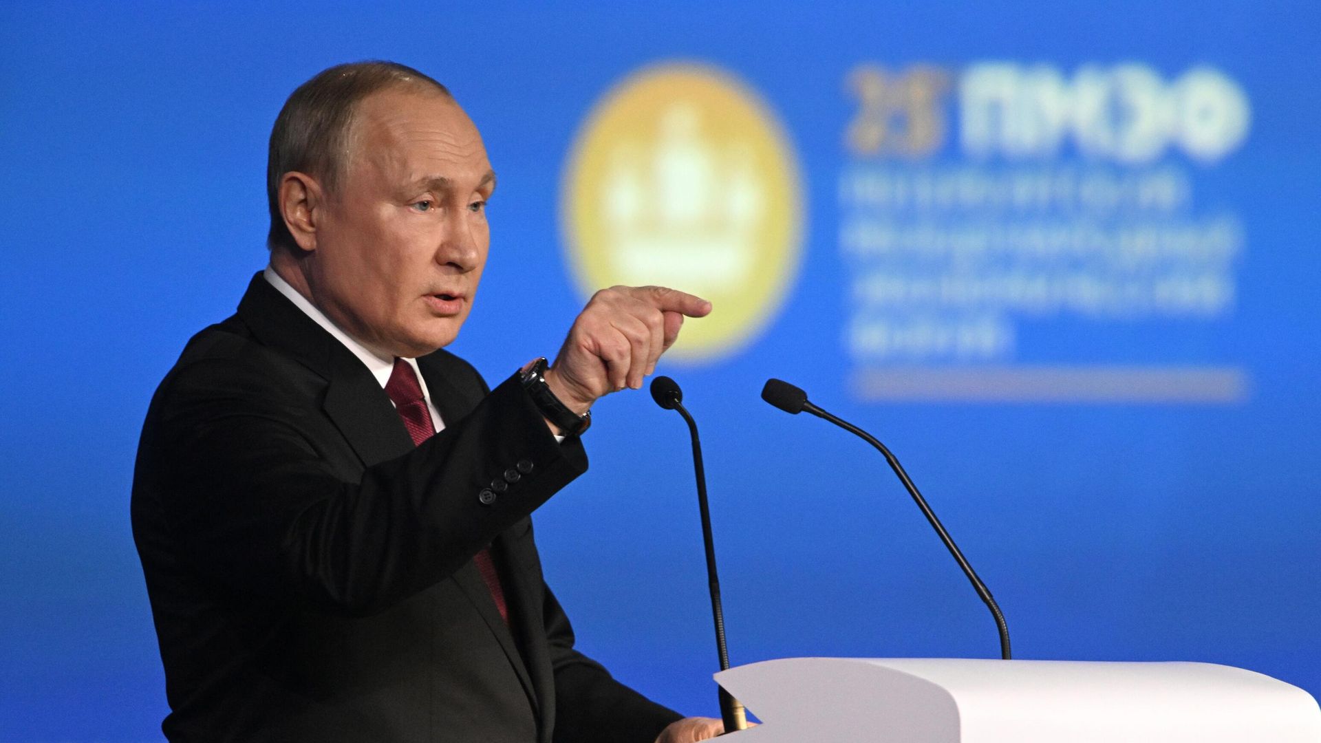 Президент РФ В. Путин принял участие в работе ПМЭФ-2022 - ИноСМИ, 1920, 18.06.2022