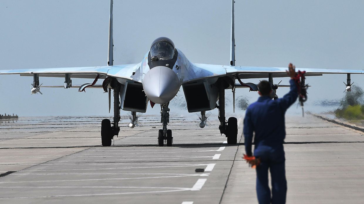 Истребители Су-35 в зоне спецоперации
