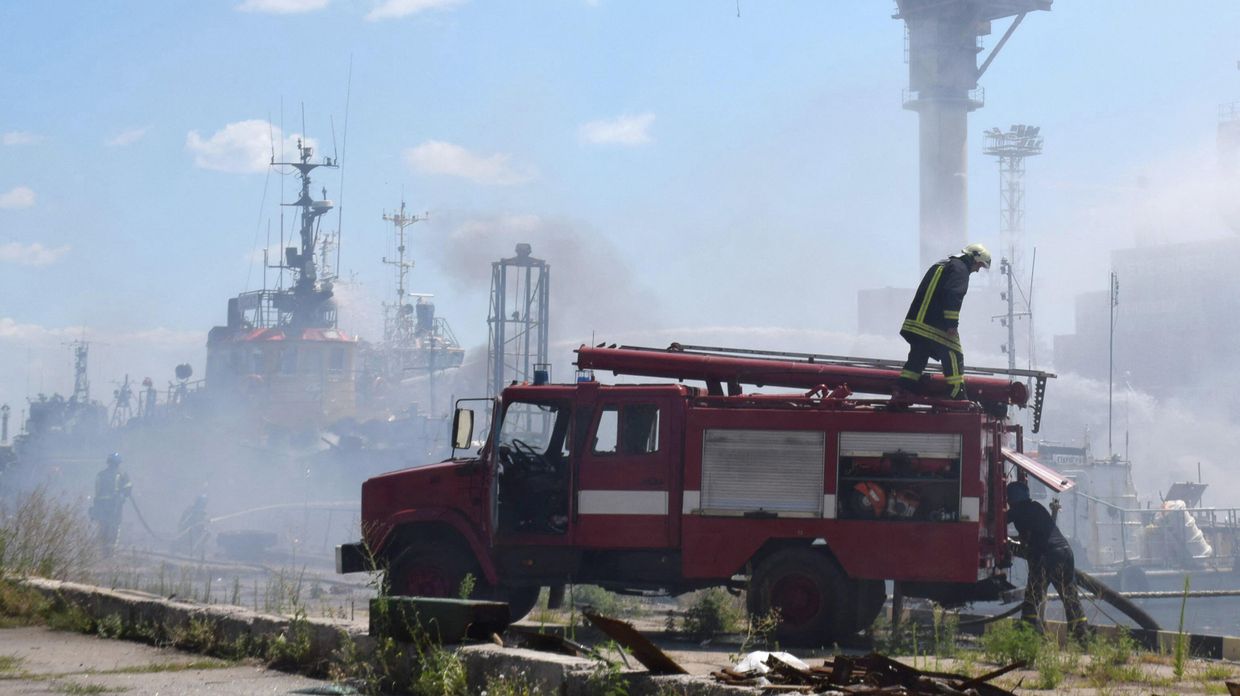 Ликвидация пожара в порту Одессы