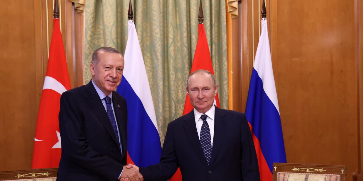 Президент РФ В. Путин провел переговоры с президентом Турции Р. Эрдоганом в Сочи