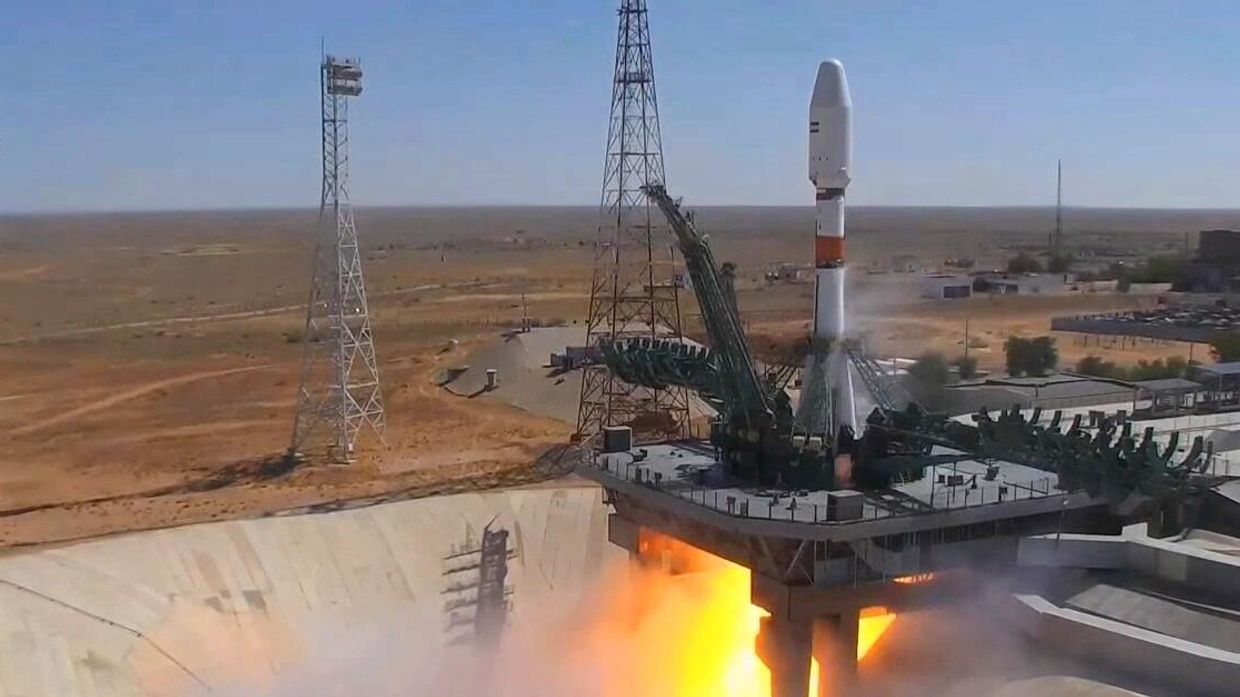 Пуск РН Союз-2.1б с разгонным блоком Фрегат с космодрома Байконур 