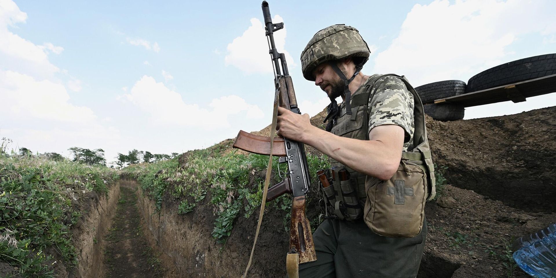 Украинский военнослужащий на позициях на юге Украины - ИноСМИ, 1920, 25.08.2022