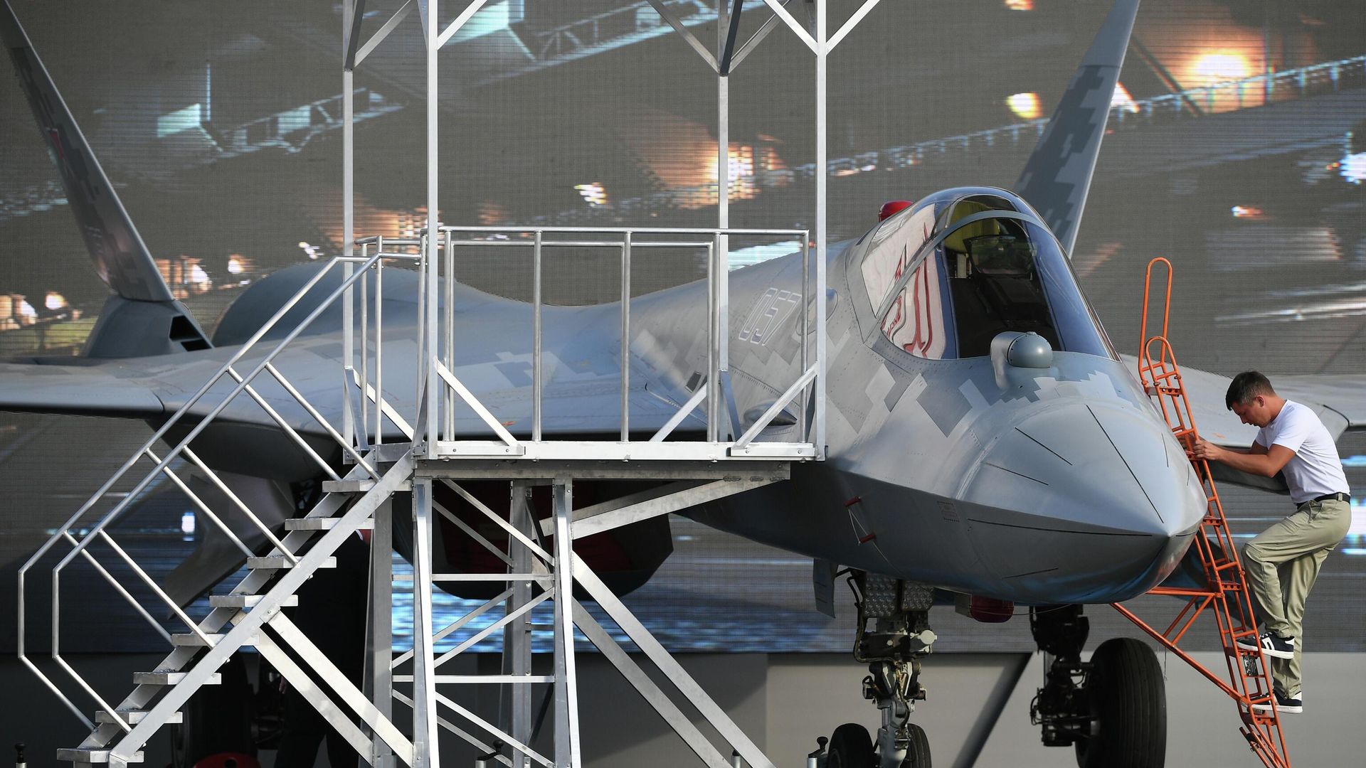 Истребитель Су-57 - ИноСМИ, 1920, 29.08.2022