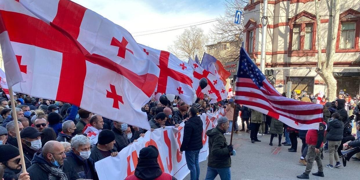 Акция протеста оппозиции в Тбилиси