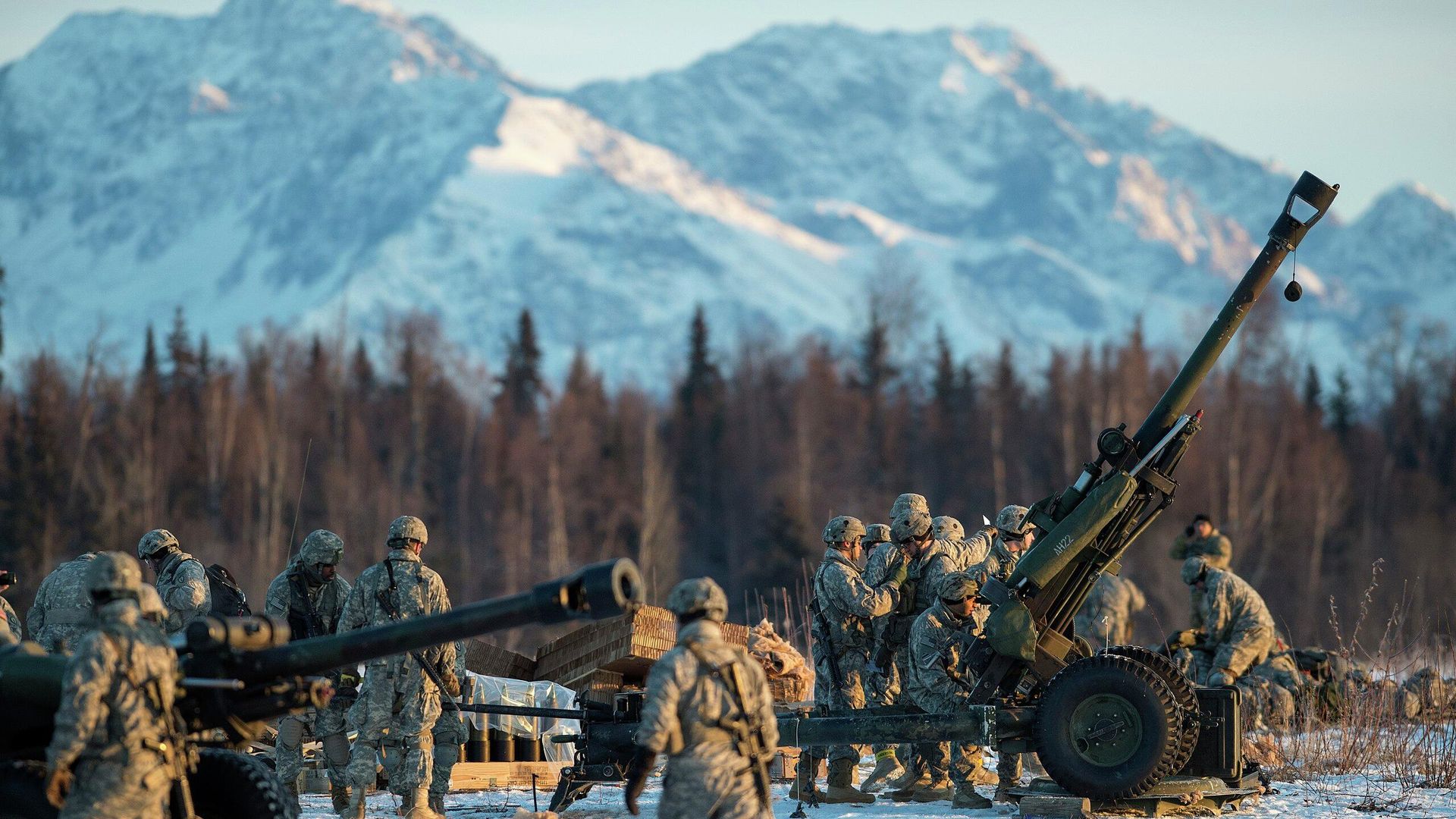 Американские десантники во время учений на военной базе Эльмендорф — Ричардсон в Анкоридже, Аляска - ИноСМИ, 1920, 10.02.2024