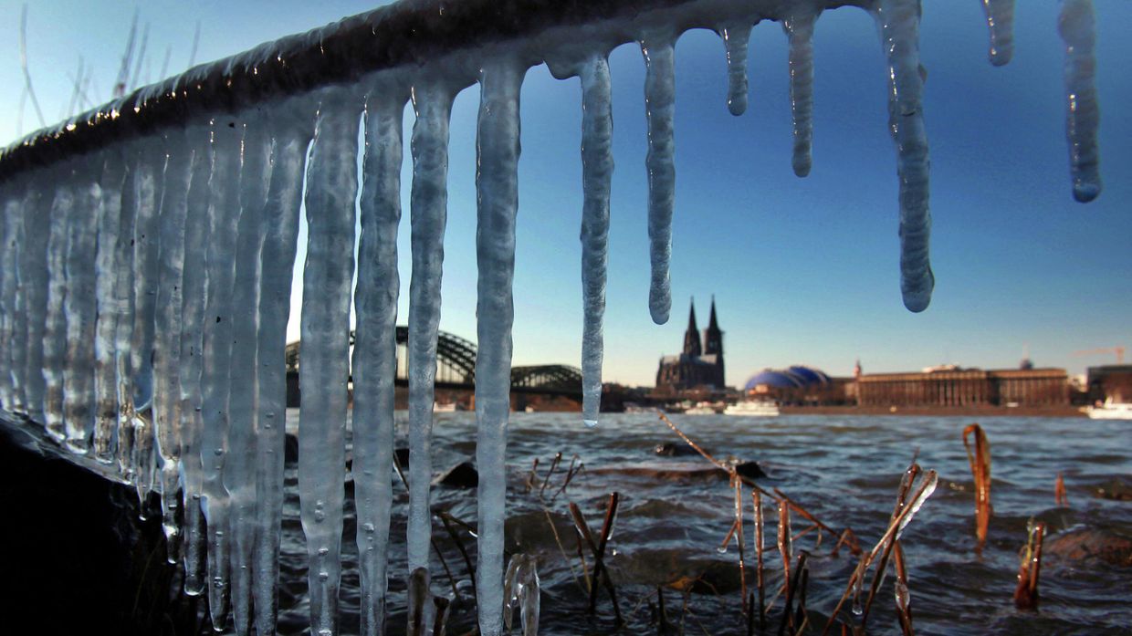 Холодная погода в Кельне, Германия. Архивная фотография