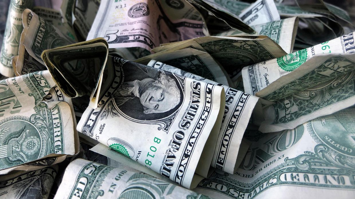 Денежные купюры долларов США Денежные купюры долларов США