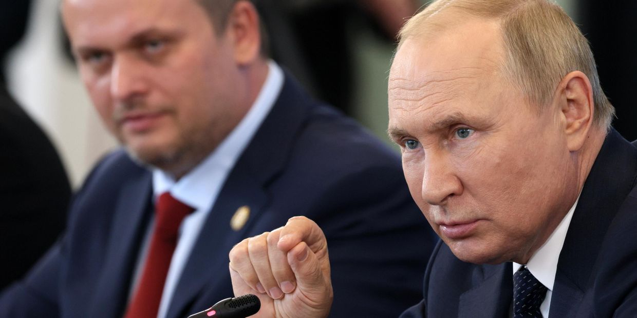 Рабочая поездка президента РФ В.Путина в Новгородскую область