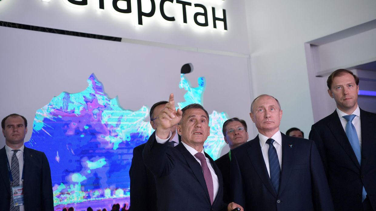 Рабочий визит президента РФ В. Путина в Казахстан. День второй
