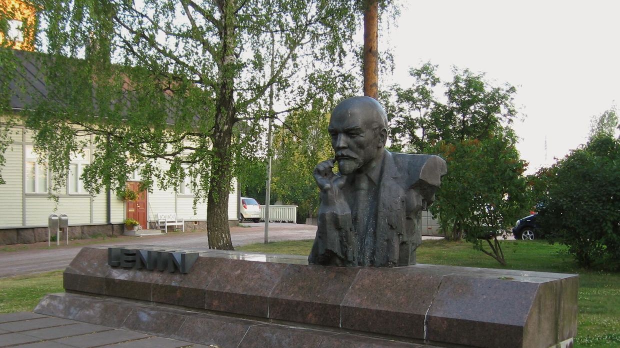Памятник Ленину в финском городе Котка