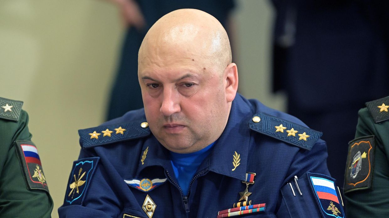 15 мая 2019. Главнокомандующий Воздушно-космическими силами РФ генерал-полковник Сергей Суровикин на совещании по вопросам военной авиации.
