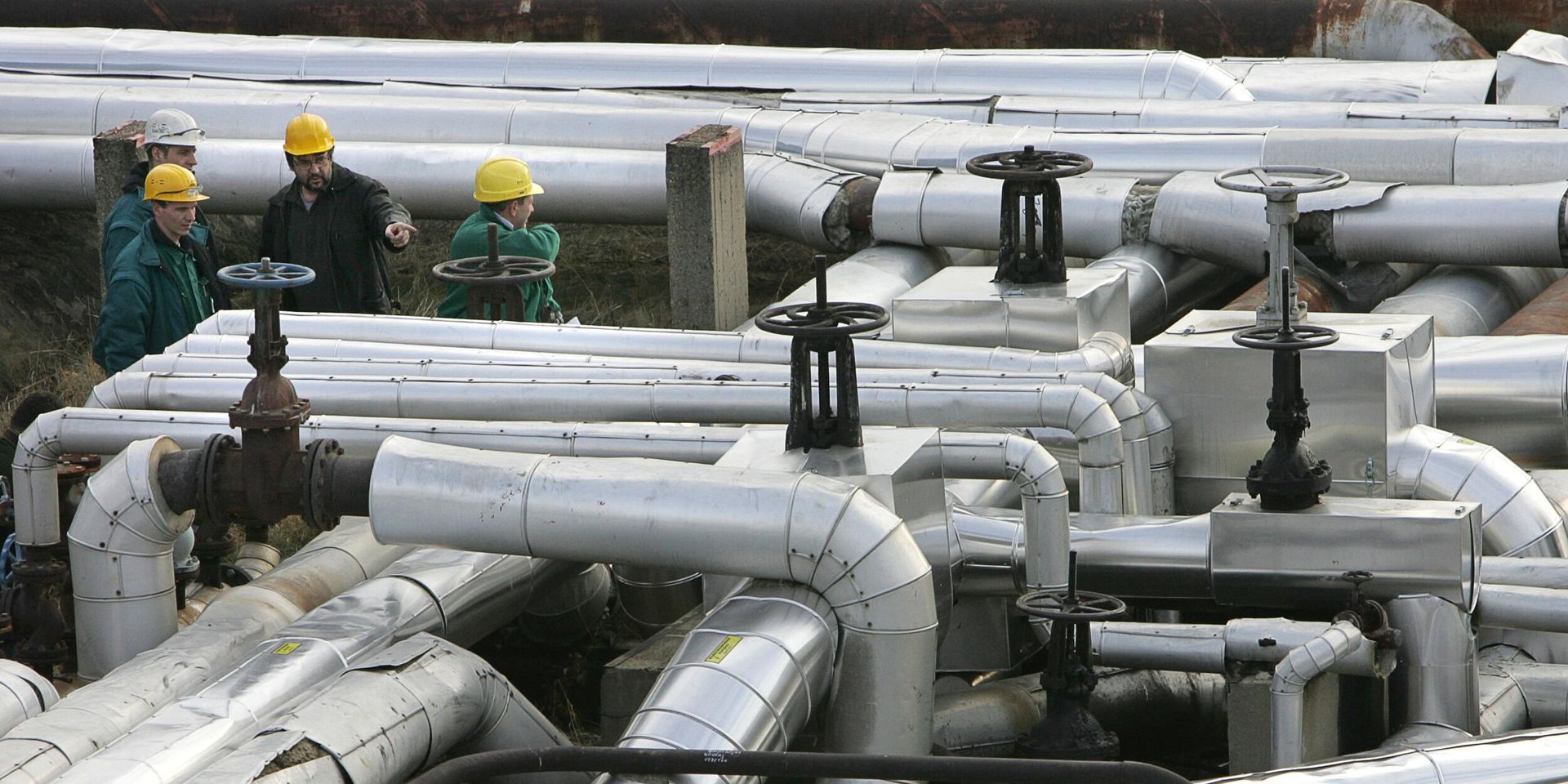 Приемная станция нефтепровода Дружба в Сажаломбатте, Венгрия. Архивная фотография - ИноСМИ, 1920, 12.10.2022