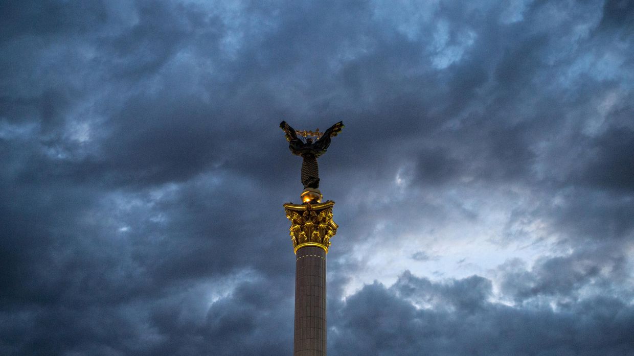 Монумент Независимости Украины на площади Независимости в Киеве