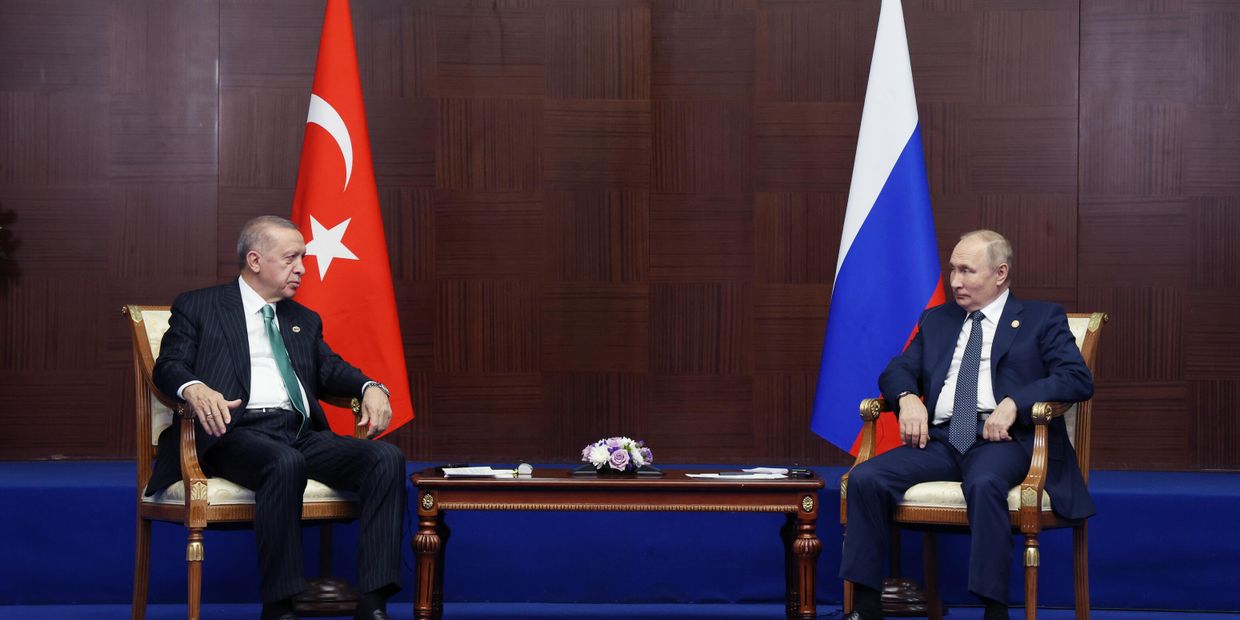 Президент РФ В. Путин встретился с президентом Турции Р. Т. Эрдоганом