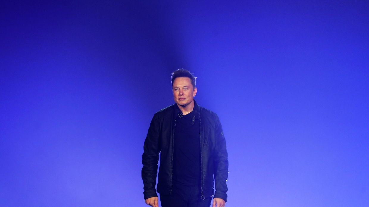 Генеральный директор SpaceX и Tesla Илон Маск