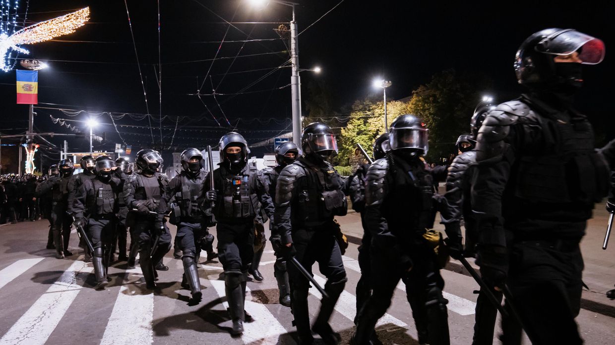 Продолжаются протесты в Кишиневе