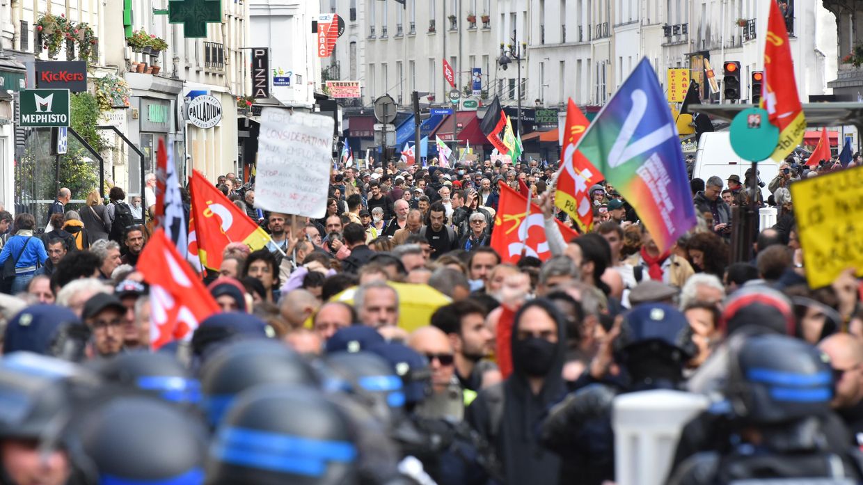 Акция против повышения цен во Франции