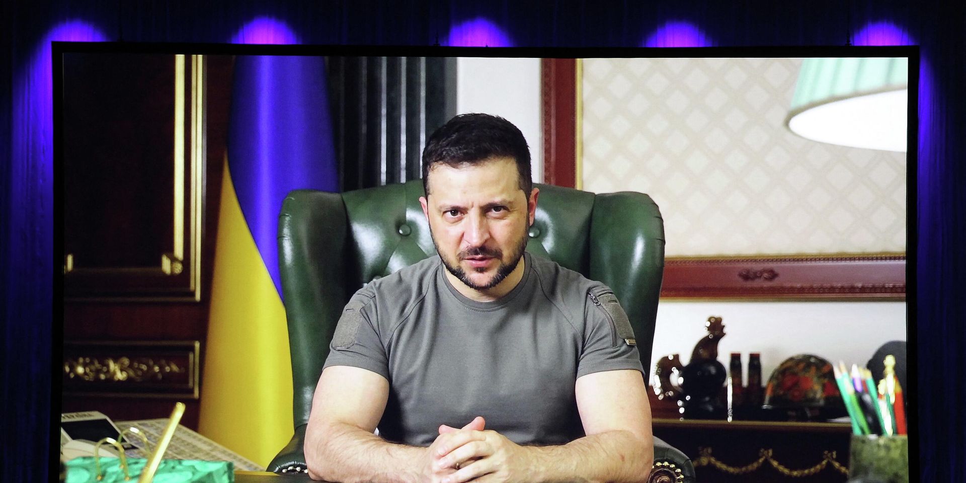 Президент Украины Владимир Зеленский во время видеосвязи на Франкфуртской книжной ярмарке в Германии, 20 октября 2022 года - ИноСМИ, 1920, 20.10.2022