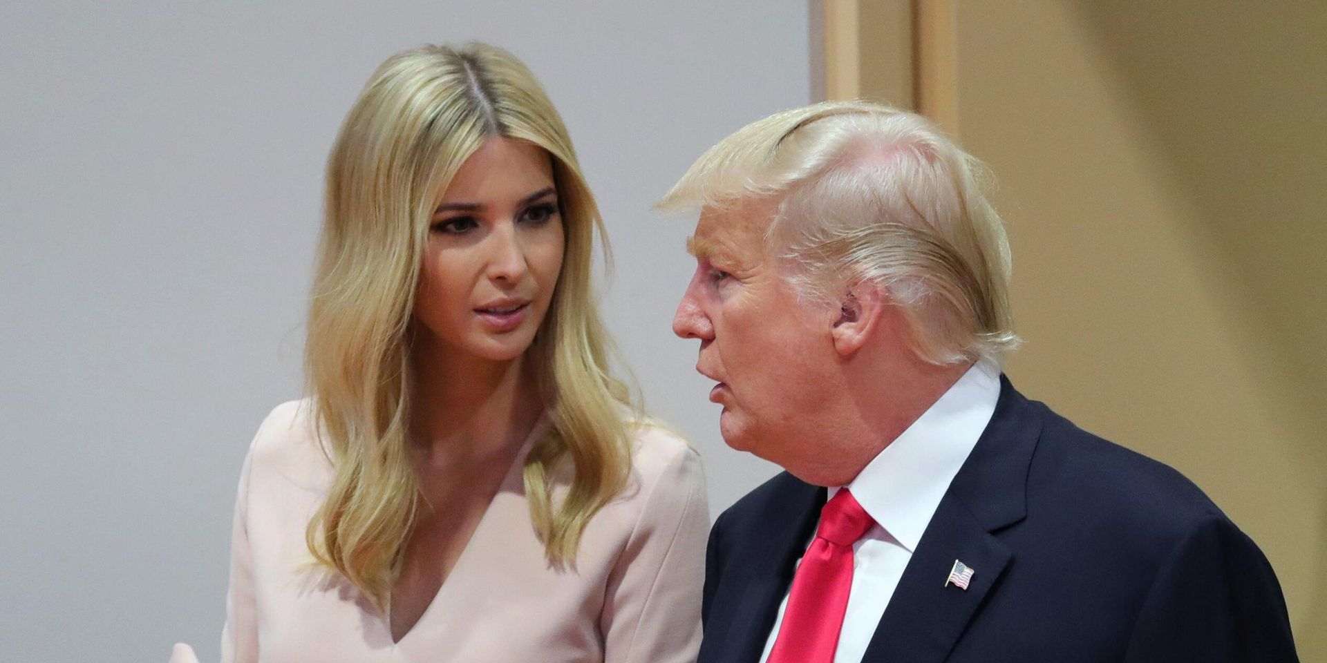Советник президента США, дочь Дональда Трампа Иванка Трамп и президент США Дональд Трамп. 2017 год - ИноСМИ, 1920, 21.10.2022