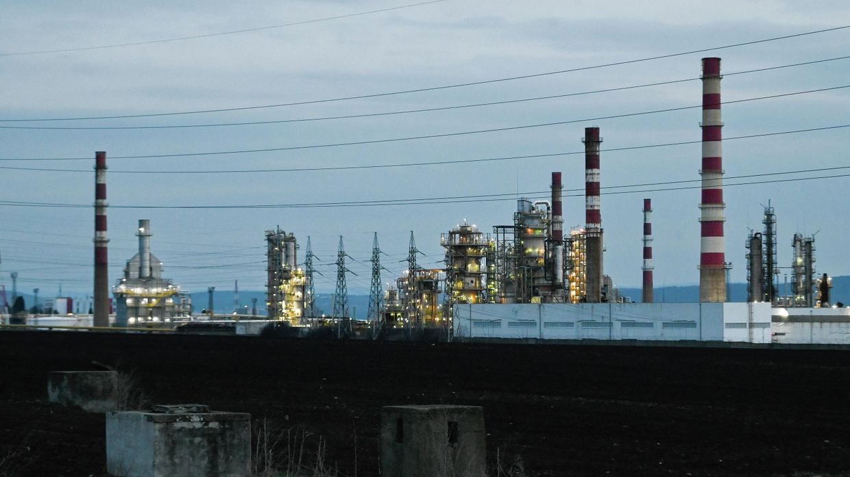Бургасский нефтехимический комбинат, Болгария