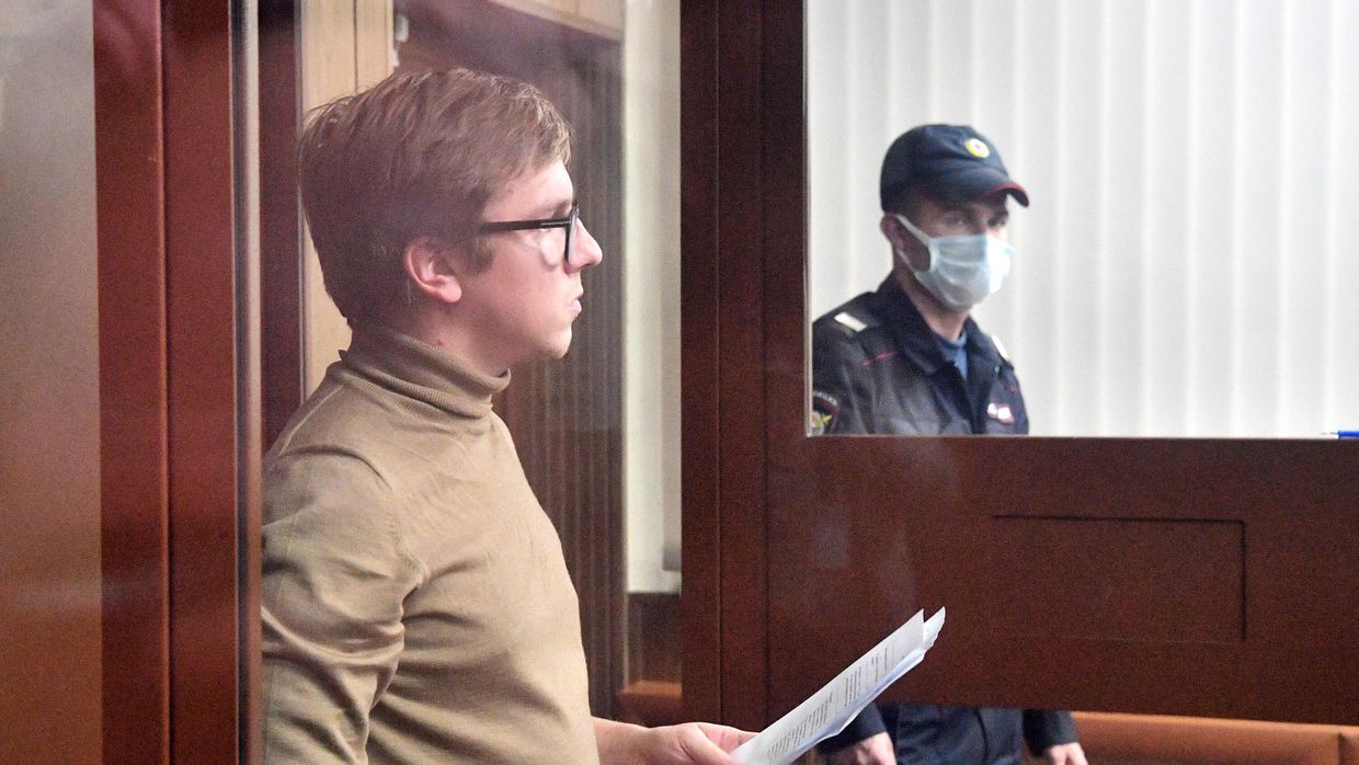 Коммерческий директор холдинга Ксении Собчак Oсторожно Media Кирилл Суханов