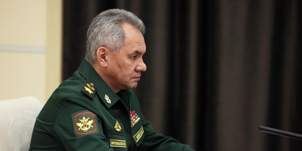 Президент РФ В. Путин провел встречу с министром обороны РФ С. Шойгу