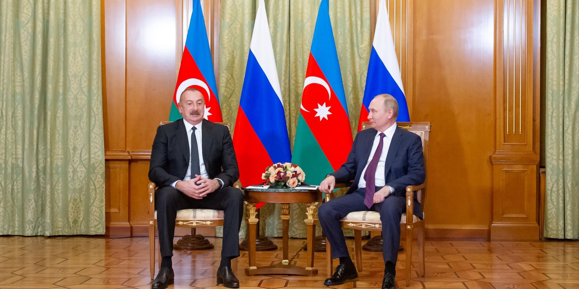 Трёхсторонние переговоры президента РФ, президента Азербайджана и премьер-министра Армении - ИноСМИ, 1920, 03.08.2025