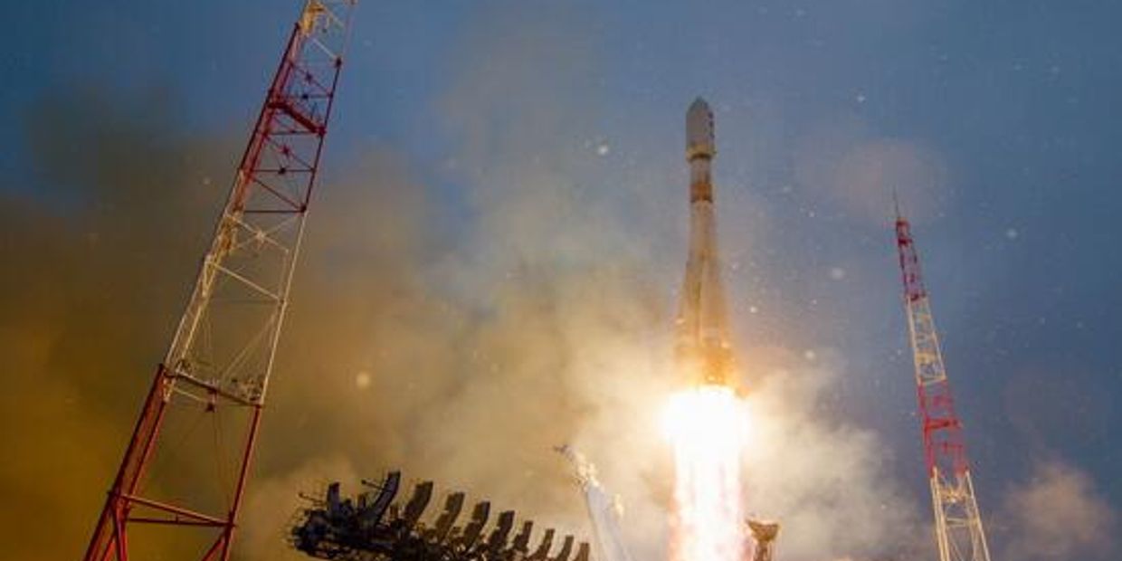 Запуск РН Союз-2 с военным спутником с космодрома Плесецк