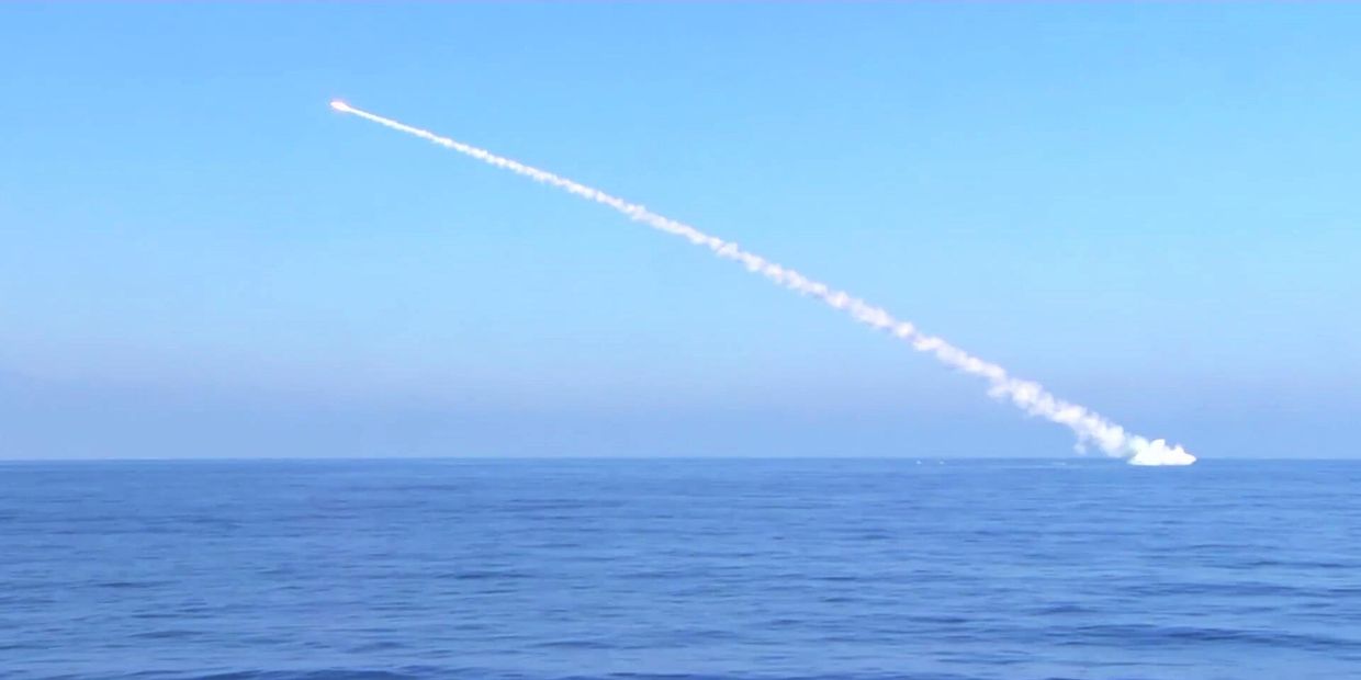 Корабли ВМФ РФ запустили крылатые ракеты Калибр по объектам ИГ в районе Пальмиры