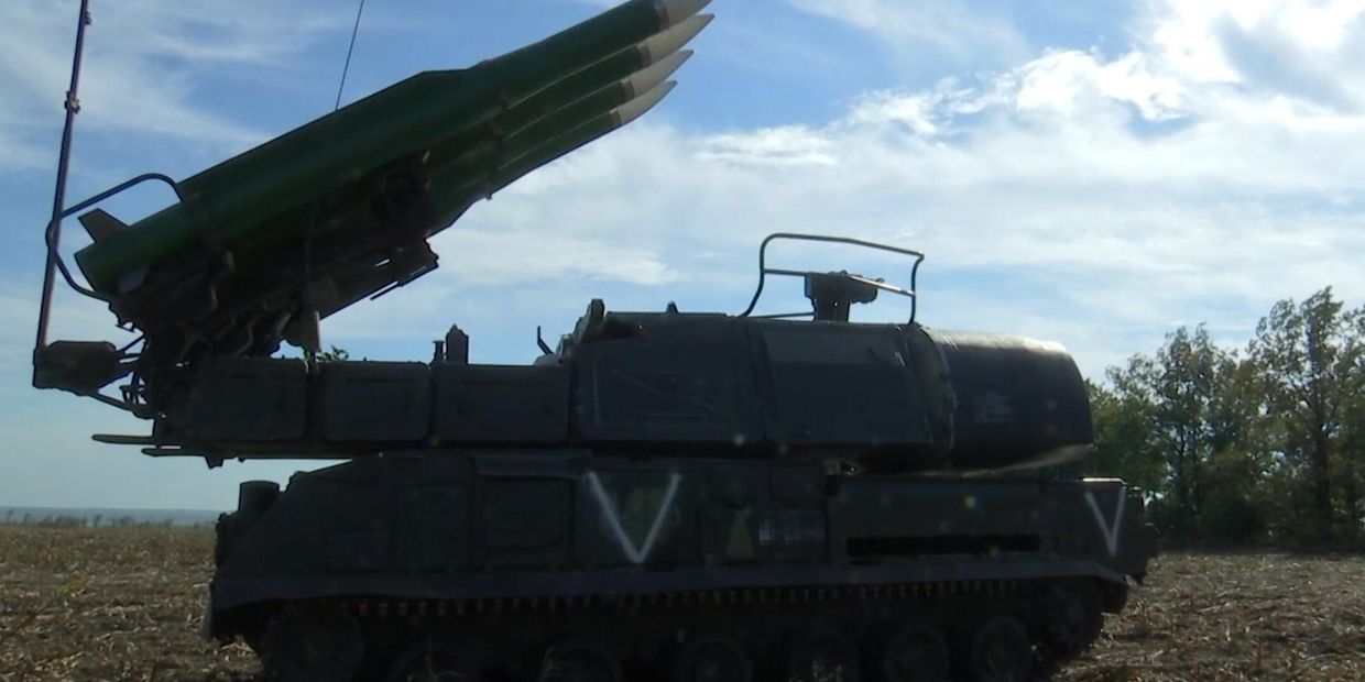 Пуски ракет и снарядов по украинским объектам военного управления и энергетики