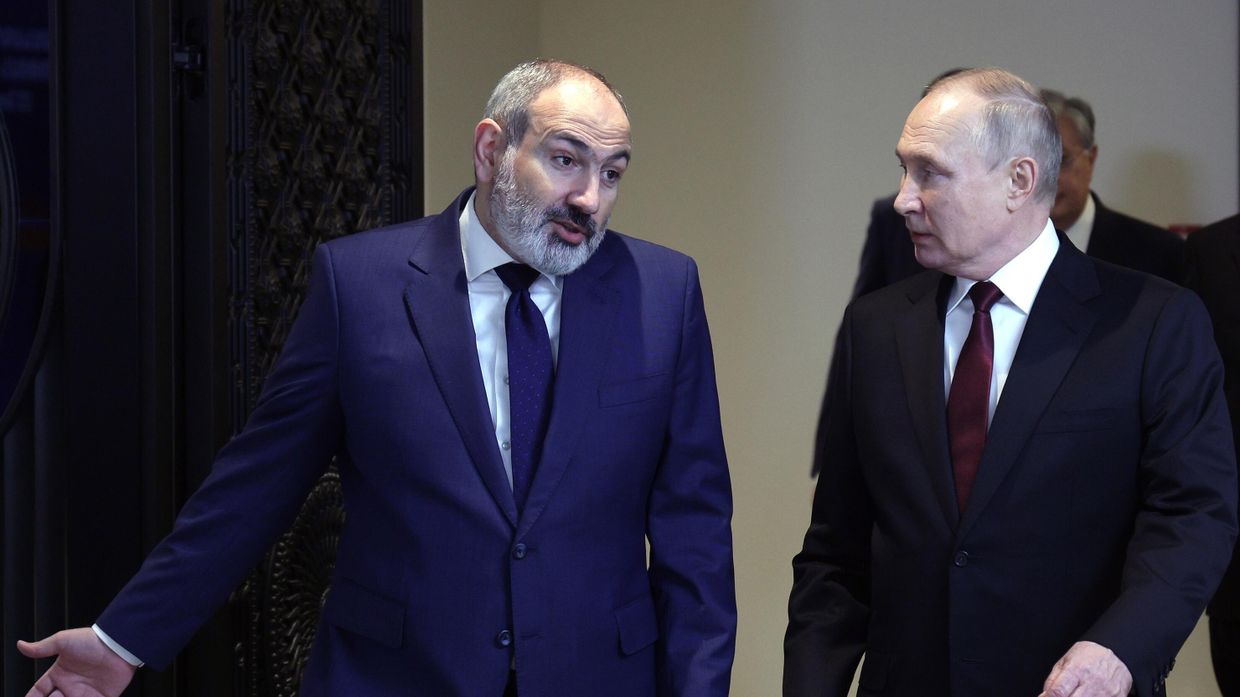 Президент РФ В. Путин принял участие в сессии Совета коллективной безопасности ОДКБ